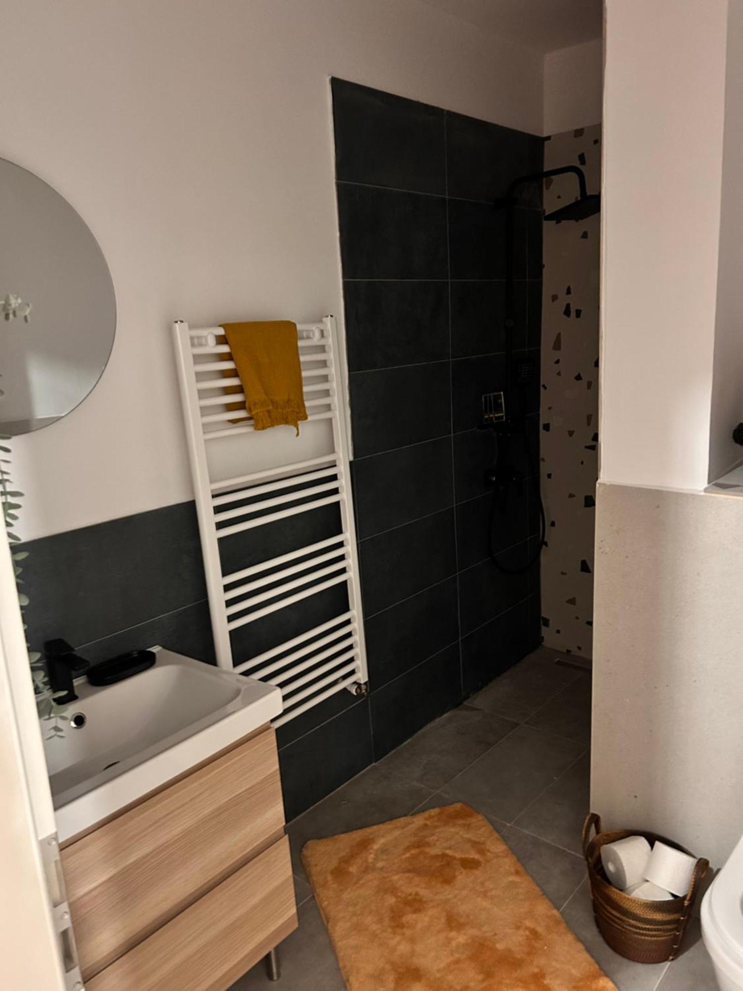 T6 Urban Energy Appartement Boekarest Buitenkant foto